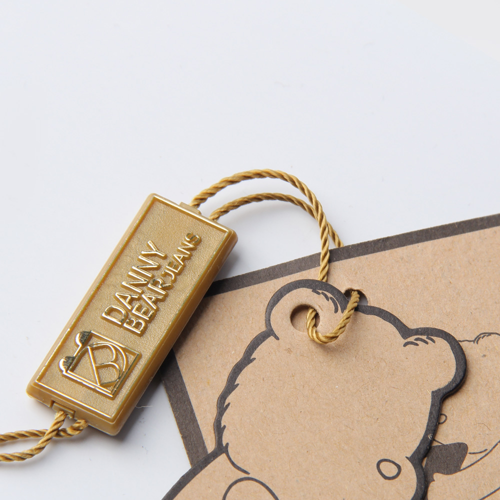 低預(yù)算情況下去長避短的衣服紙牌定制法則 低預(yù)算情況下去長避短的衣服紙牌定制法則