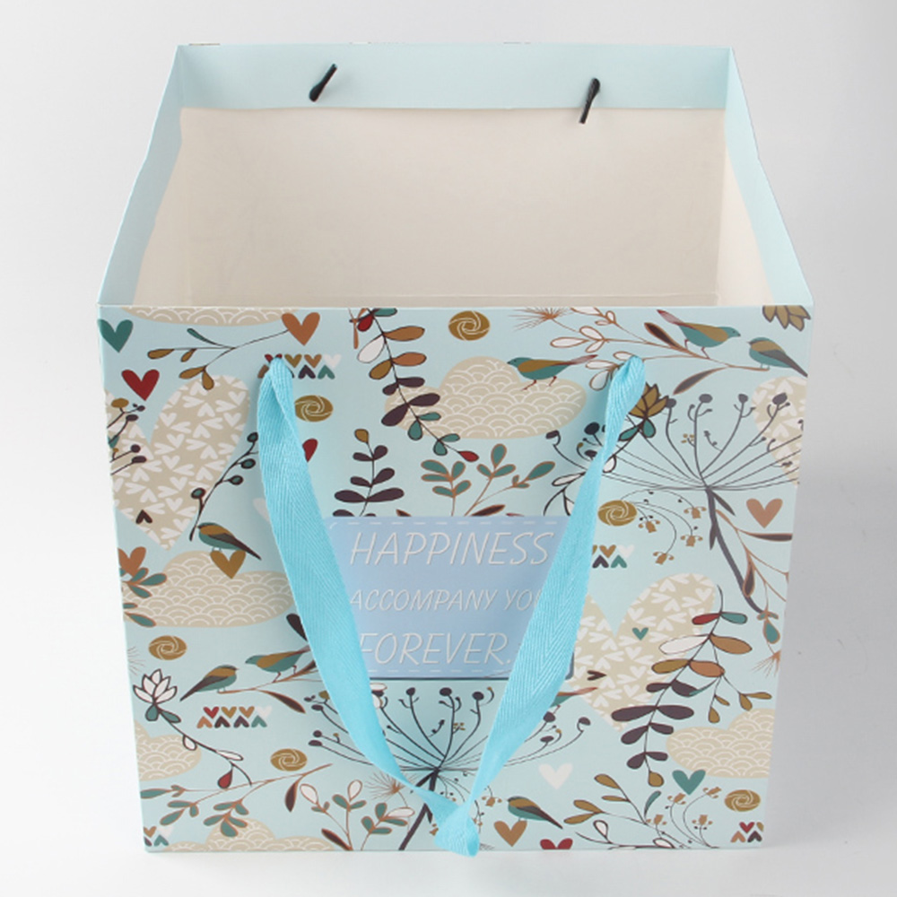 為什么說超長手提繩不適用化妝品禮品袋定制 為什么說超長手提繩不適用化妝品禮品袋定制